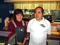 A restaurant where you can feel the warmth of the Uchinanchu and the love for soccer at the same time.