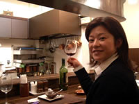 A hidden bistro in Hatchobori managed by the owner and his wife.