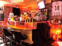 翌朝8時まで営業で深夜スポーツも楽しめる！スポーツバー おでんと生ハム『FRIEND VILLAGE』が選ばれる5つの理由