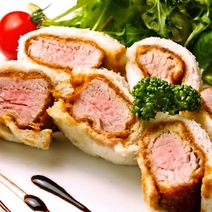 Comfortable and stylish space! "Sports Bar FxLOOP ☆ (Hulup)" which is rumored to be accompanied by famous athletes