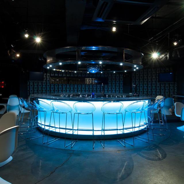 dining & bar KITSUNE
