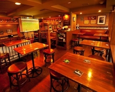 Irish Pub フォルチェ