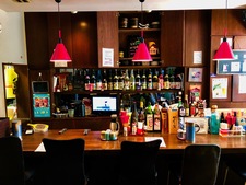 古酒と沖縄料理”島唄楽園”