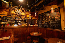 FOOD&BAR WANTED