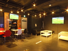 スポーツバー Blue Black（Sports Bar Blue Black）