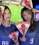 ダイニングダーツバー Bee大宮