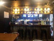 スポーツバーマゼラン(Sports Bar Magellan)